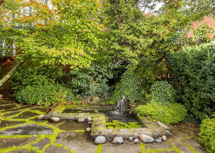 Vancouver Golf Villa - Private Oasis
